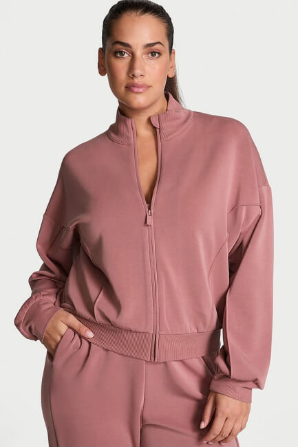 5WorkoutStyles_SEO_hoodies_01