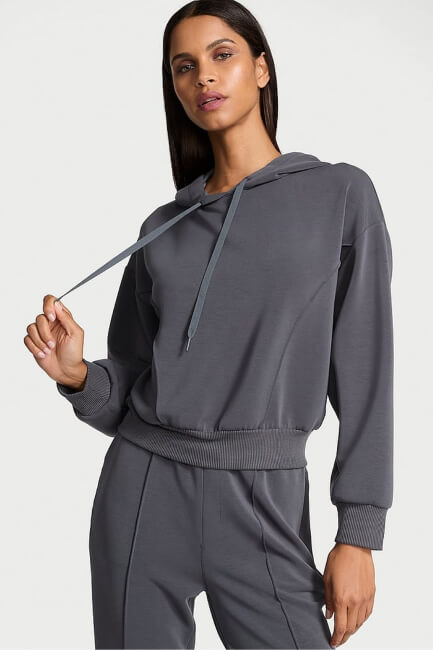 5WorkoutStyles_SEO_hoodies_02